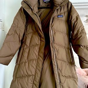 Patagonia Super warm parka!!